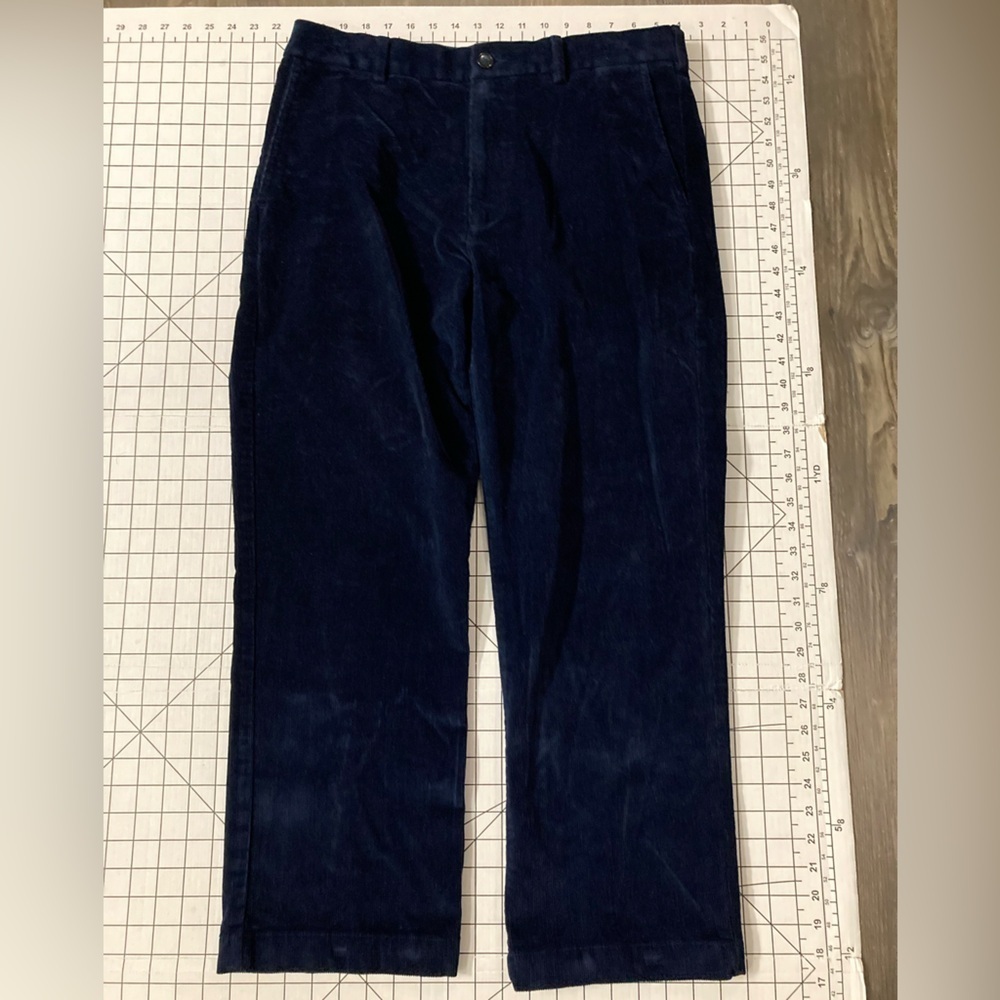 Roundtree & Yorke Size 34/29 Navy Corduroy Pants